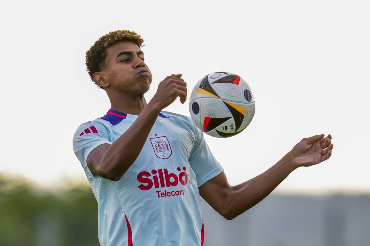 koora live.. بداية مليئة بالتحديات